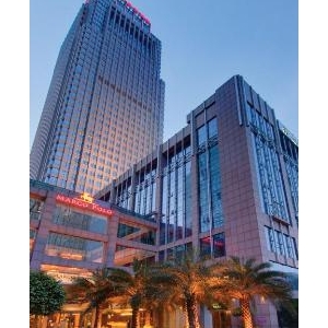 罗国海常务副会长- 深圳市共联实业发展集团 深圳市三九装饰工程有限公司