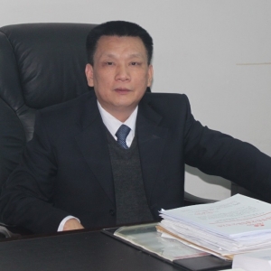 叶新亮•情系桑梓  德才双馨