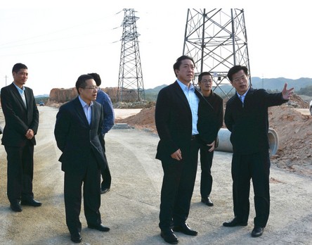 深圳市坪山新区领导到我县考察调研