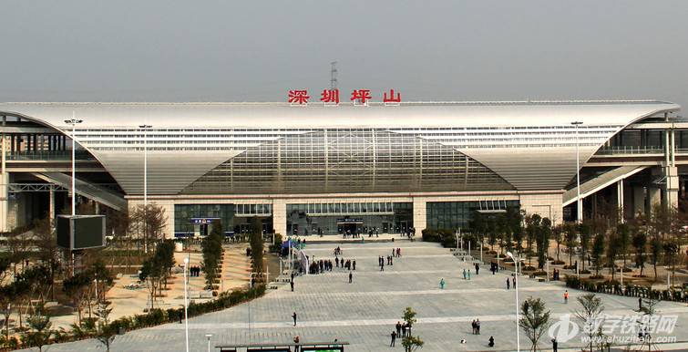 陆河坪山两地领导共商发展大计